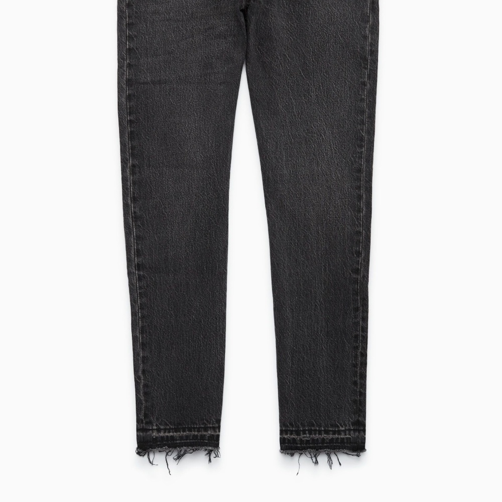 Aritzia Levi's 501 Skinny Ankle Jeans Only Yours - Picture 5 of 6